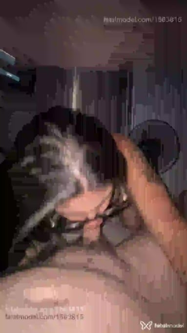Acompanhante travesti com cabelo castanho de olhos castanhos em Itapeva Acompanhante travesti com cabelo castanho de olhos castanhos em Itapeva - Robertinha