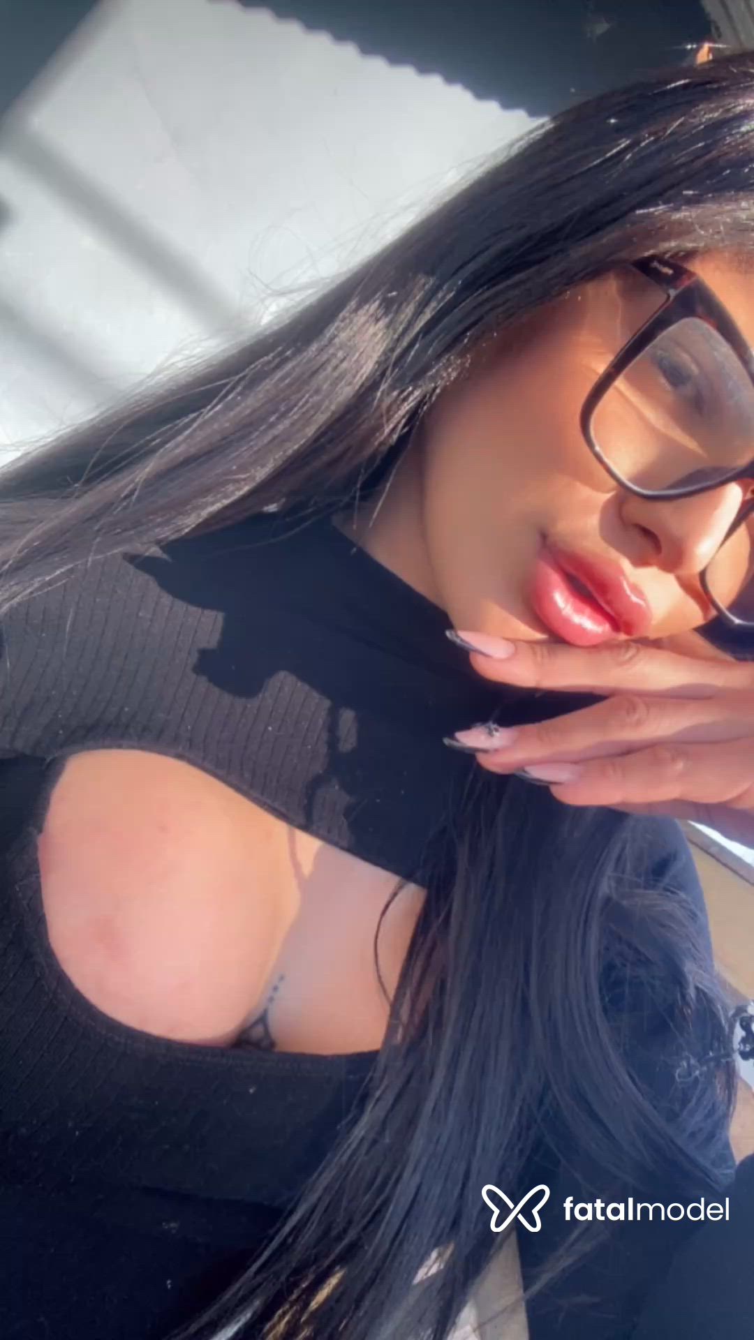 Acompanhante travesti com cabelo castanho de olhos castanhos - Robertinha