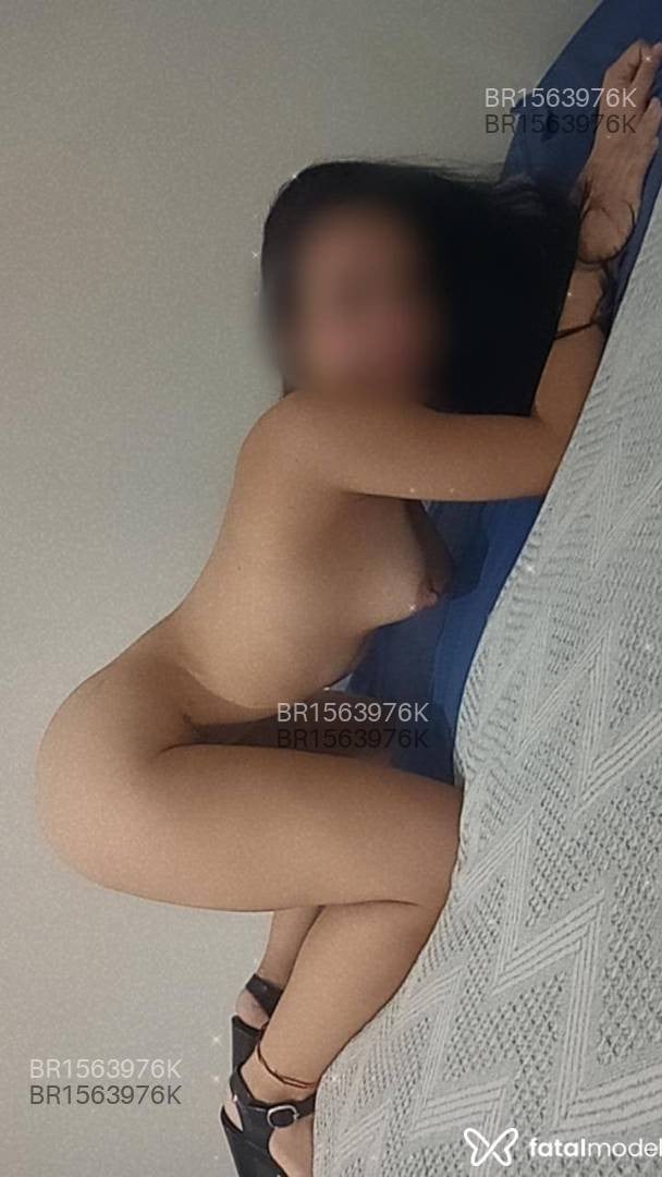 Acompanhante mulher morena (o) de olhos castanhos em Araçatuba - Morena Cruz