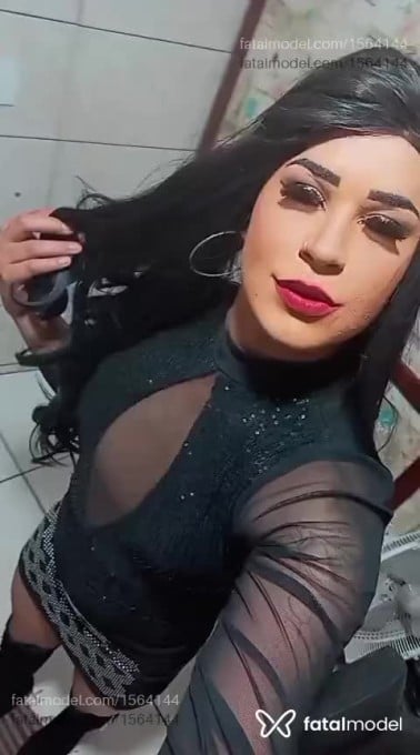 Acompanhante travesti morena (o) de olhos castanhos em Timóteo Acompanhante travesti morena (o) de olhos castanhos em Timóteo - Beatrice