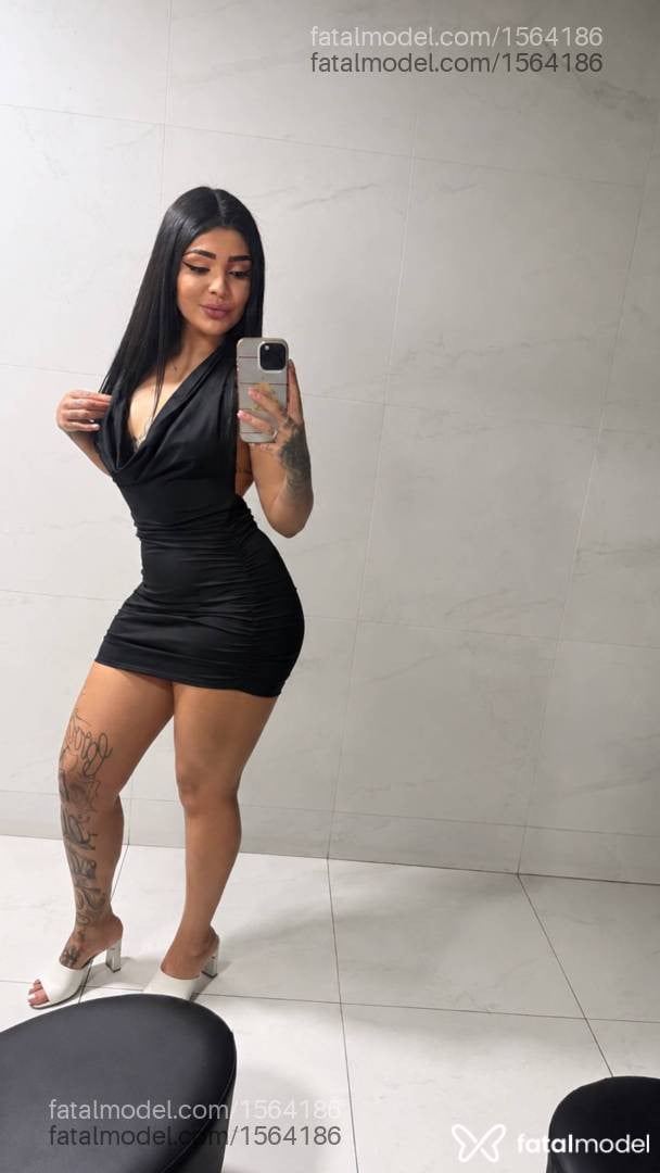 Acompanhante mulher morena (o) de olhos castanhos - Victoria spinelli