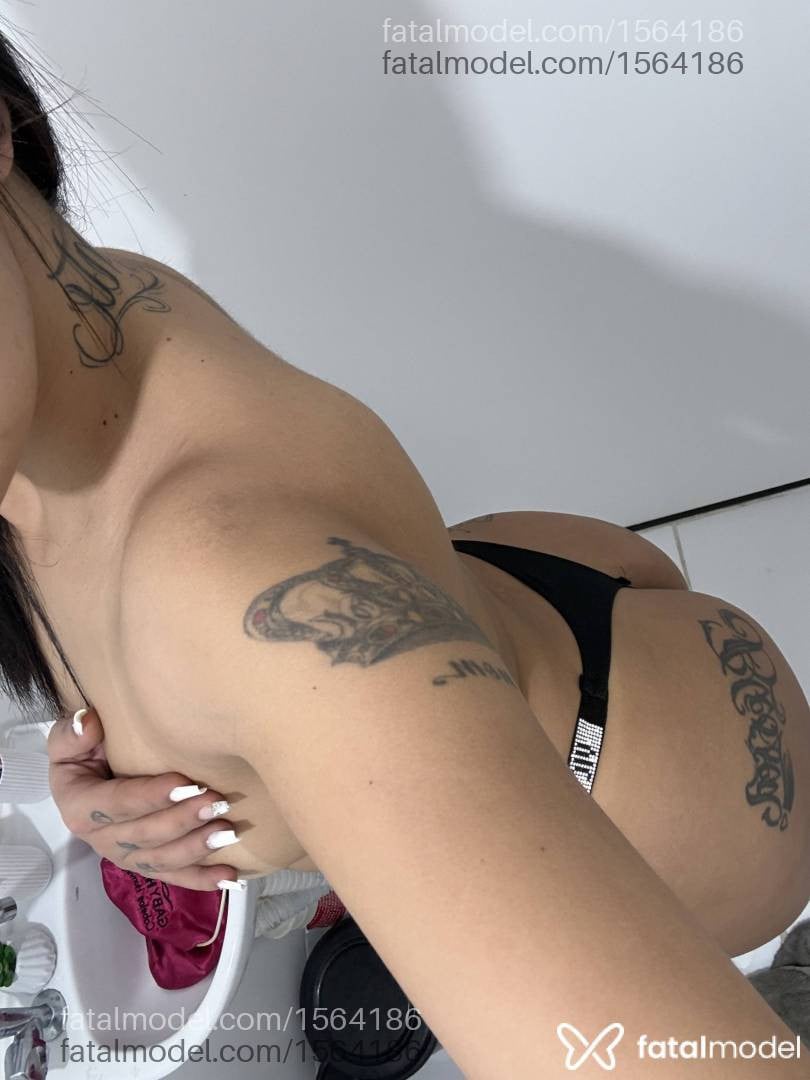 Acompanhante mulher morena (o) de olhos castanhos - Victoria spinelli