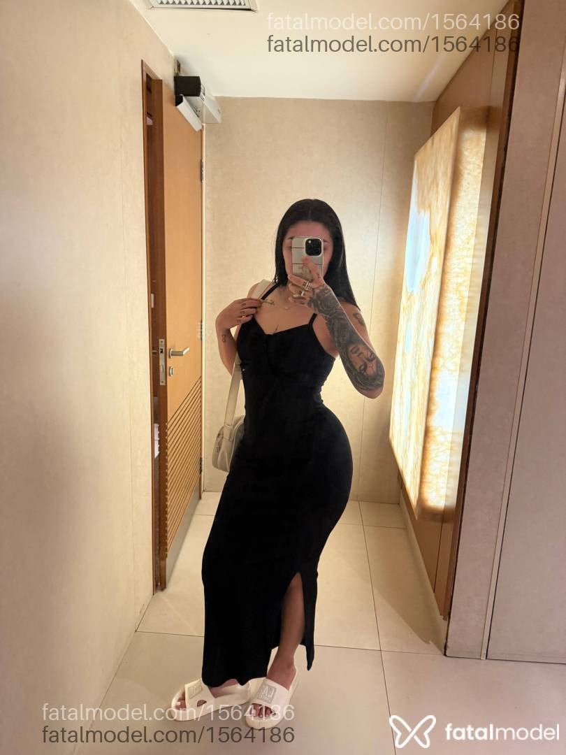 Acompanhante mulher morena (o) de olhos castanhos - Victoria spinelli
