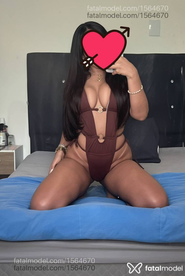 Acompanhante mulher morena (o) de olhos castanhos em Irecê - Mirella Ba