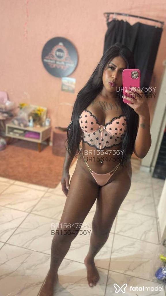 Acompanhante mulher morena (o) de olhos castanhos em Uberlândia - Sabrina Silva