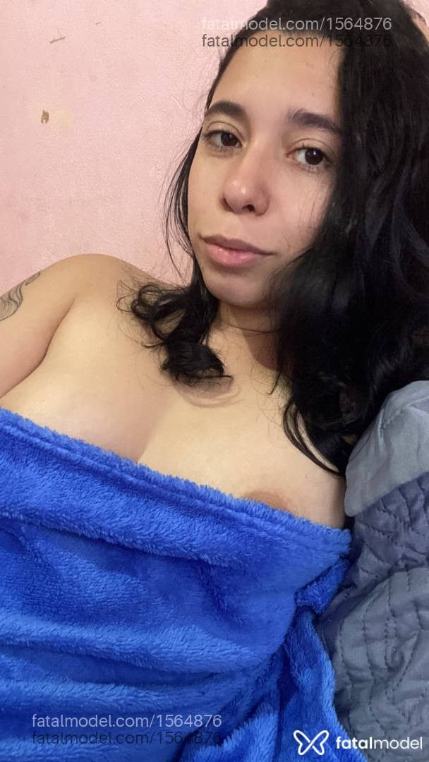 Acompanhante mulher com cabelo castanho de olhos castanhos em Virtual - Bhiarafaellyy