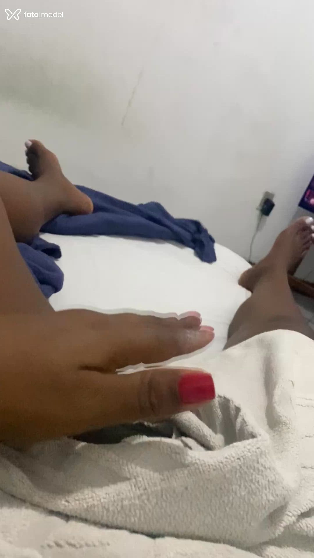 Acompanhante mulher morena (o) de olhos pretos em São Luís Acompanhante mulher morena (o) de olhos pretos em São Luís - IZA MONTEIRO