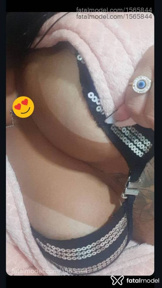 Acompanhante mulher morena (o) de olhos pretos em Petrópolis - Fernanda Ferraz