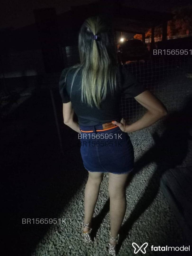 Acompanhante mulher loira (o) de olhos verdes em Criciúma - Julinha Silva