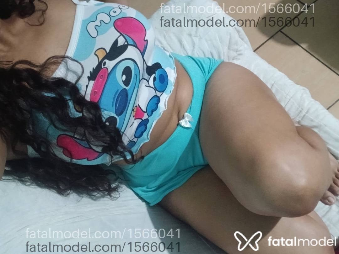 Acompanhante mulher morena (o) de olhos pretos - Camilla Souzza