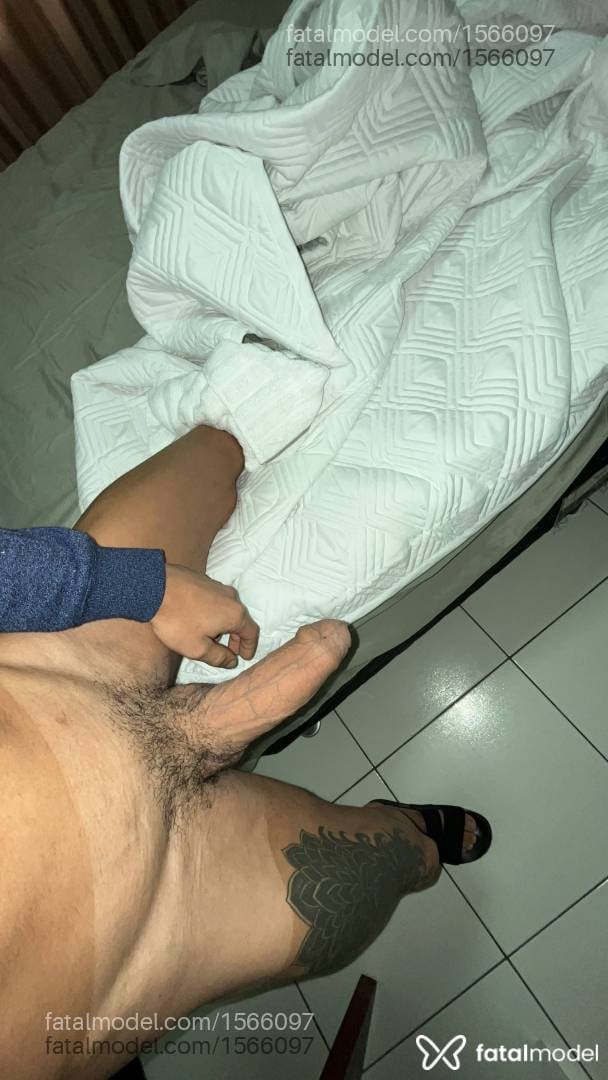 Acompanhante homem morena (o) de olhos castanhos em Cascavel - Pietro Barbosa