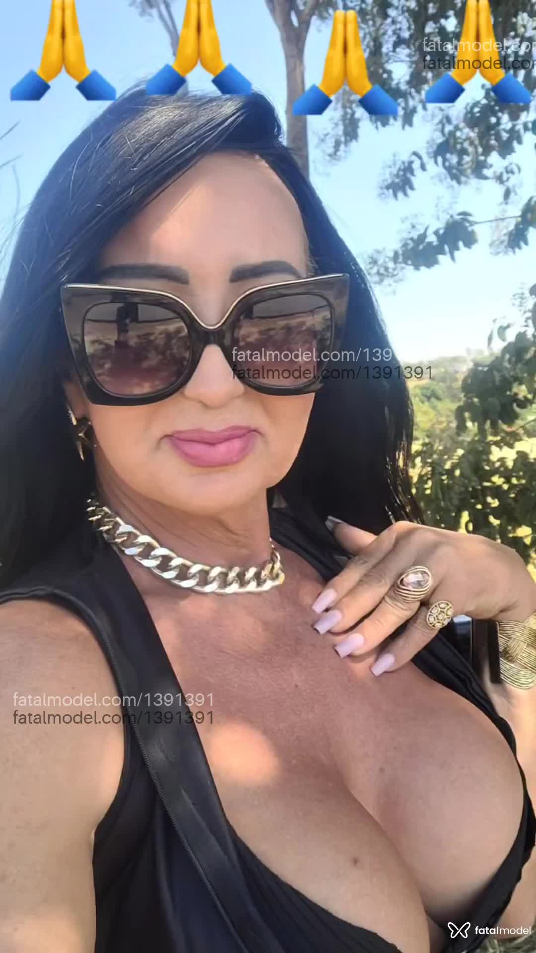 Acompanhante travesti com cabelo castanho de olhos castanhos em Urânia Acompanhante travesti com cabelo castanho de olhos castanhos em Urânia - Pamela luxuria