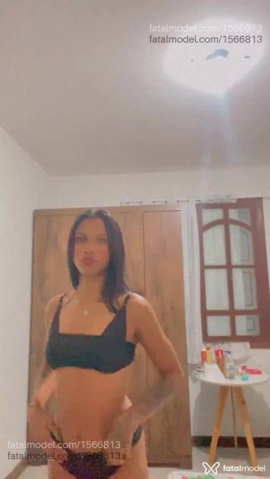 Acompanhante mulher morena (o) de olhos pretos em Linhares - Sandy