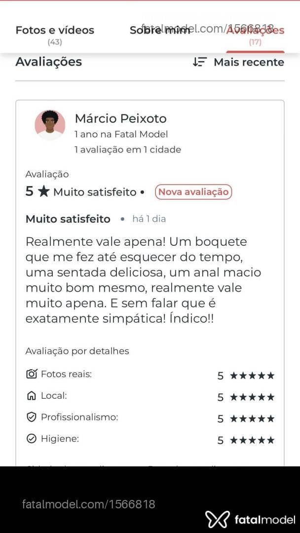 Acompanhante mulher com cabelo castanho de olhos castanhos - Larissa