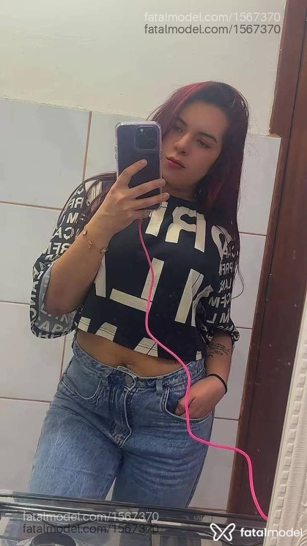 Acompanhante mulher ruiva (o) de olhos castanhos - Aline Castro