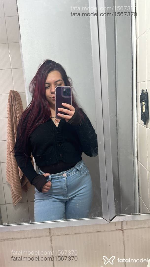 Acompanhante mulher ruiva (o) de olhos castanhos - Aline Castro