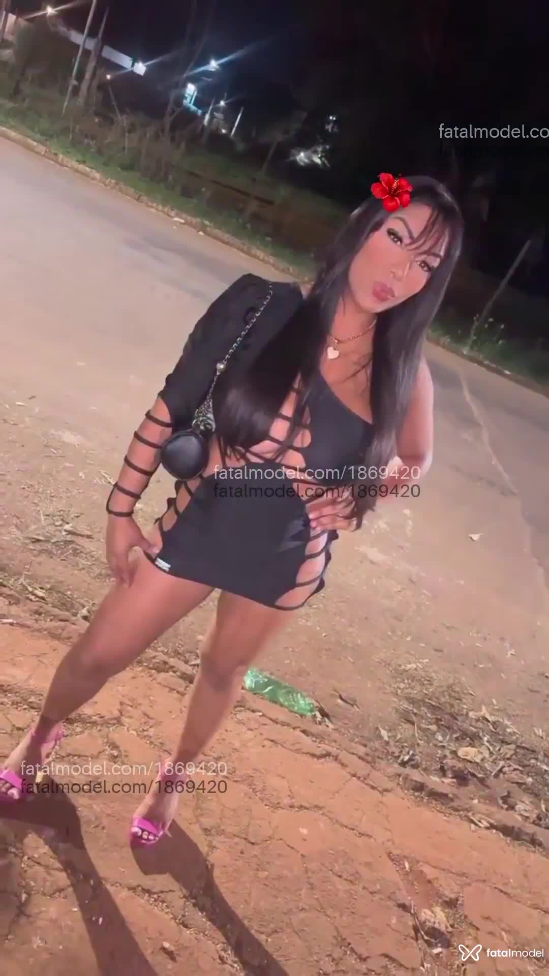 Acompanhante mulher morena (o) de olhos pretos em Pontes e Lacerda - Anna