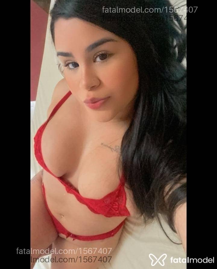 Acompanhante mulher morena (o) de olhos castanhos - Alice Acompanhante mulher morena (o) de olhos castanhos - Alice