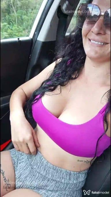 Acompanhante mulher com cabelo castanho de olhos castanhos em Barra Velha Acompanhante mulher com cabelo castanho de olhos castanhos em Barra Velha - Amanda ferraz