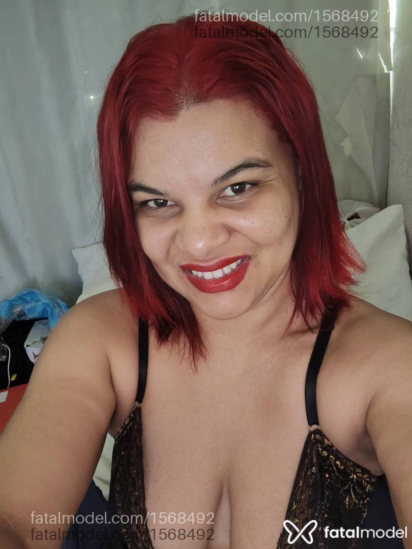 Acompanhante mulher morena (o) de olhos pretos - Eva Acompanhante mulher morena (o) de olhos pretos - Eva