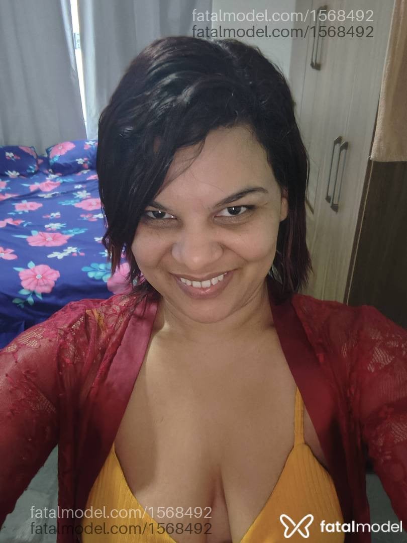 Acompanhante mulher morena (o) de olhos pretos em Guaratinguetá - Eva