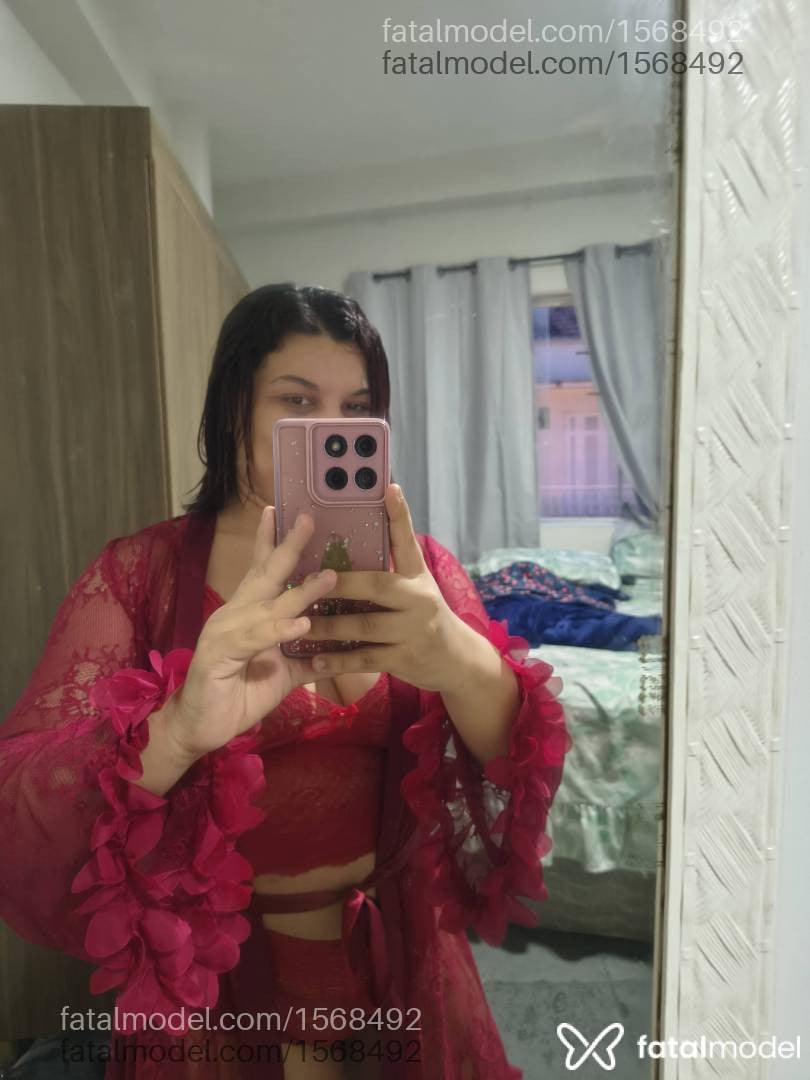 Acompanhante mulher morena (o) de olhos pretos em Guaratinguetá Acompanhante mulher morena (o) de olhos pretos em Guaratinguetá - Eva