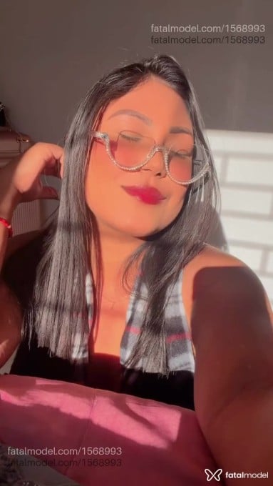 Acompanhante mulher morena (o) de olhos castanhos em Tubarão - Lohanna