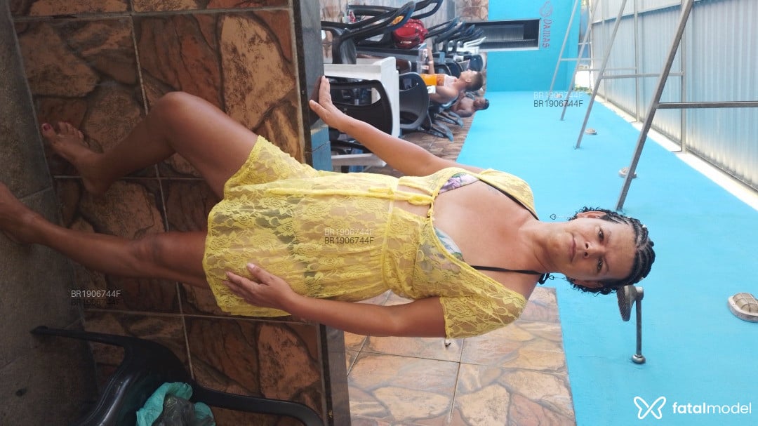 Acompanhante mulher trans morena (o) de olhos castanhos em Magé Acompanhante mulher trans morena (o) de olhos castanhos em Magé - Paola bracho