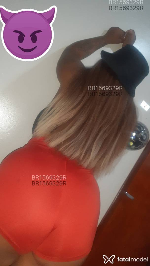 Acompanhante mulher com cabelo castanho de olhos castanhos em Marília - Bruninhaah