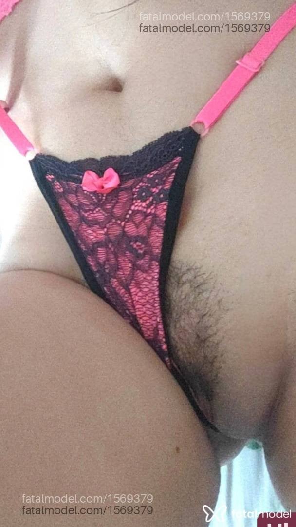 Acompanhante mulher morena (o) de olhos castanhos - Ana