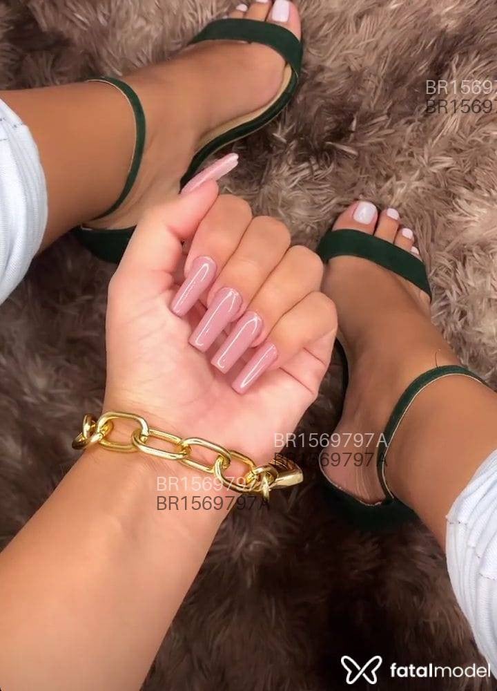 Acompanhante mulher com cabelo castanho de olhos castanhos em Santa Fé do Sul Acompanhante mulher com cabelo castanho de olhos castanhos em Santa Fé do Sul - Luna sales