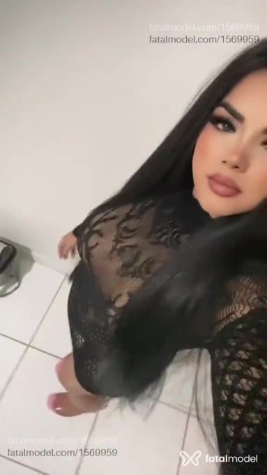 Acompanhante mulher morena (o) de olhos castanhos em Caratinga - Sabrina