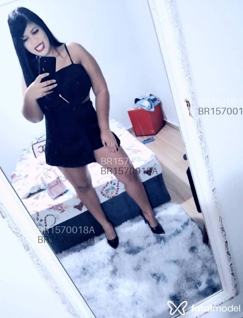 Acompanhante mulher morena (o) de olhos castanhos em Leme - Nicolle
