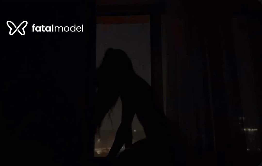 Acompanhante mulher morena (o) de olhos castanhos - Amanda