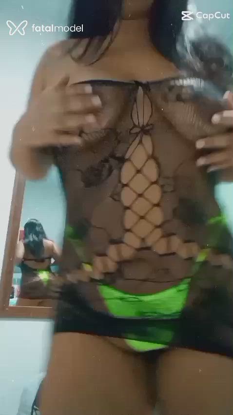 Acompanhante mulher morena (o) de olhos castanhos - Dannyzinha