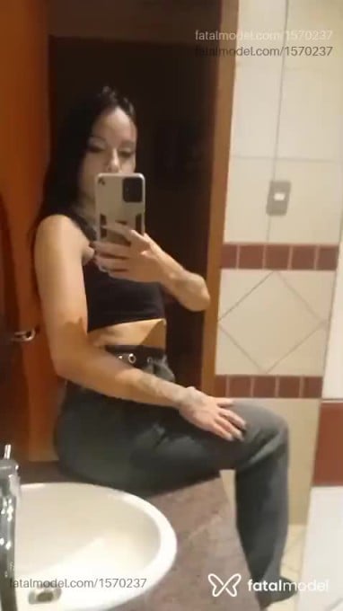Acompanhante mulher morena (o) de olhos pretos em Pelotas - Jade Xavier