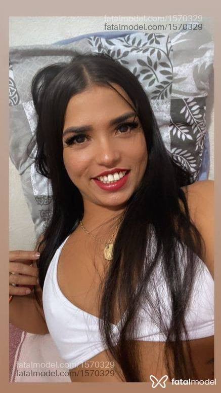 Acompanhante mulher morena (o) de olhos castanhos - Mirella Paulatti