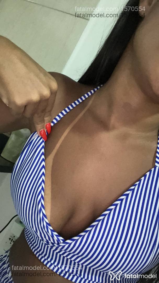 Acompanhante mulher com cabelo castanho de olhos castanhos em Rio de Janeiro - Morena