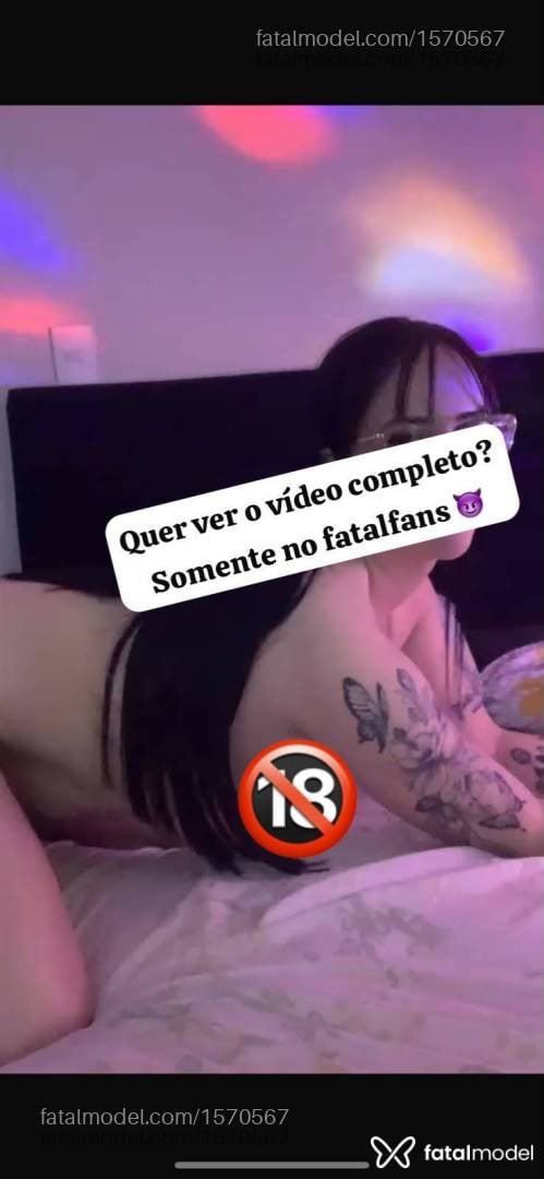 Acompanhante mulher morena (o) de olhos castanhos - Mirella Louback