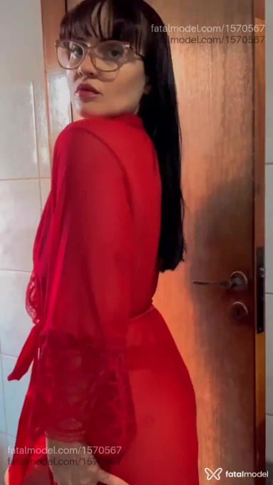 Acompanhante mulher morena (o) de olhos castanhos em Maringá - Mirella Louback