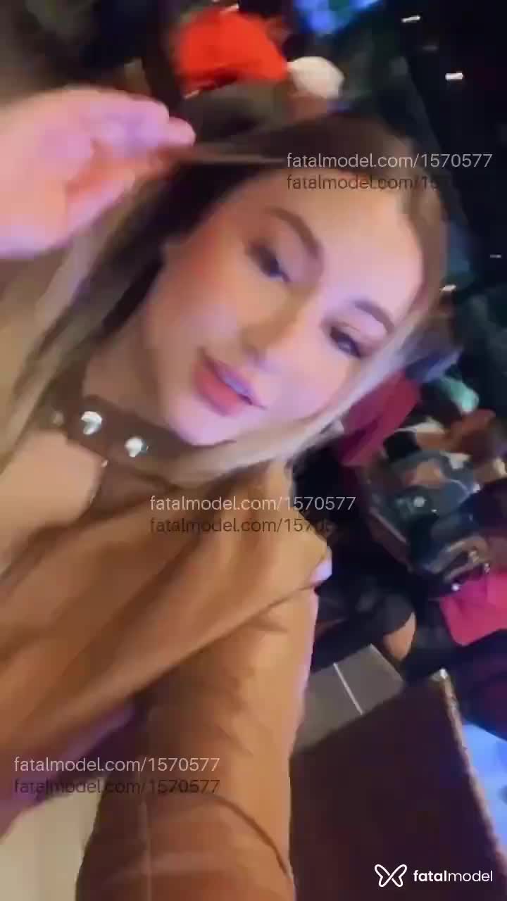 Acompanhante mulher loira (o) de olhos mel em Florianópolis - Luna Mosconi
