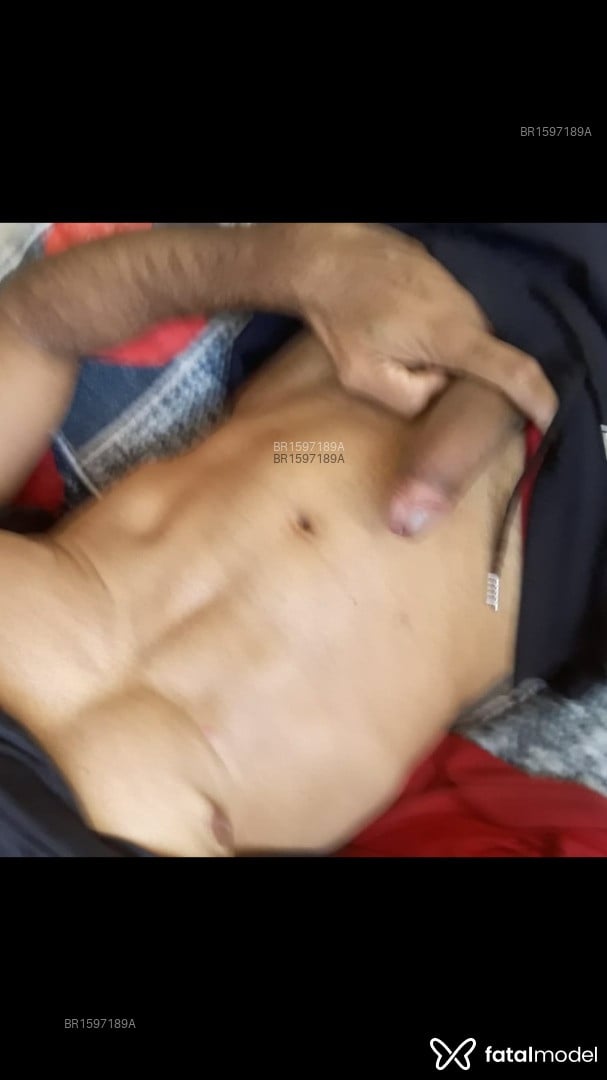Acompanhante homem morena (o) de olhos castanhos em Santana de Parnaíba Acompanhante homem morena (o) de olhos castanhos em Santana de Parnaíba - Jardel