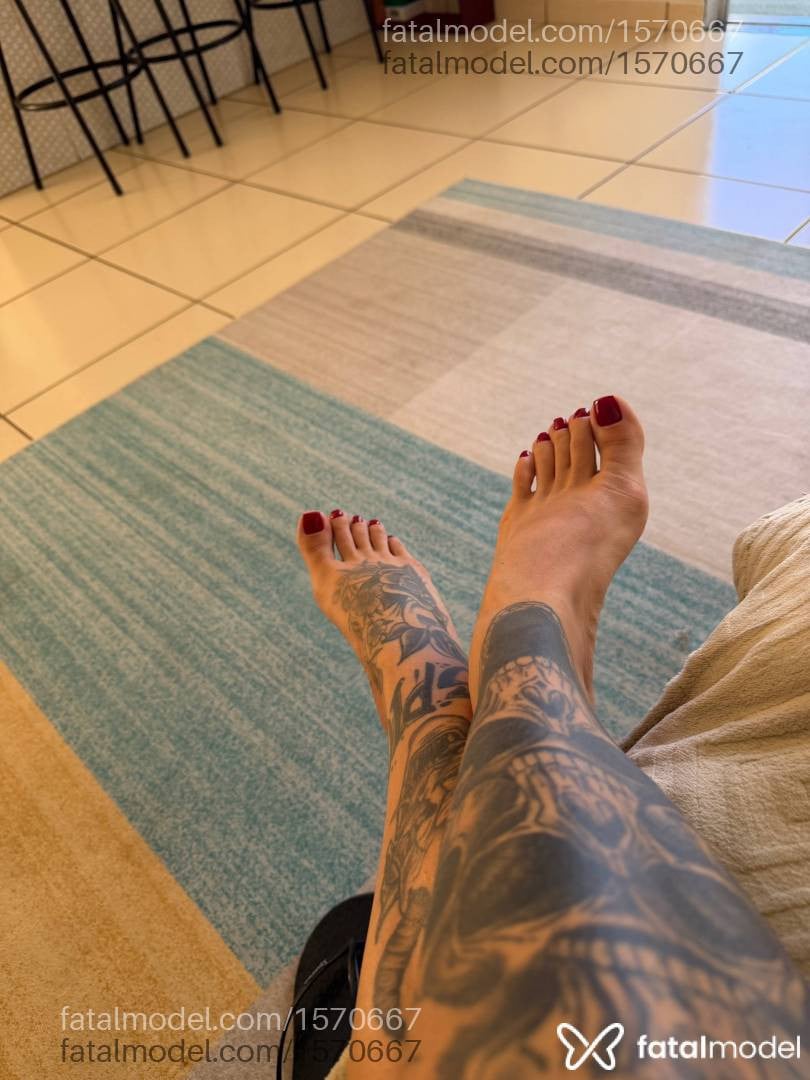 Acompanhante mulher com cabelo castanho de olhos castanhos em Mogi Guaçu - Débora