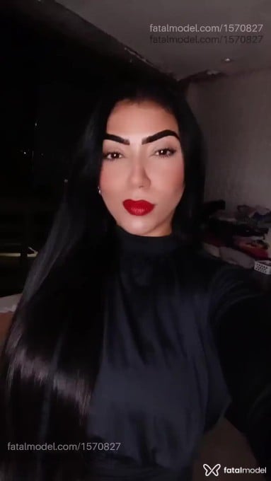 Acompanhante mulher morena (o) de olhos castanhos - Leticia Aguiar Acompanhante mulher morena (o) de olhos castanhos - Leticia Aguiar