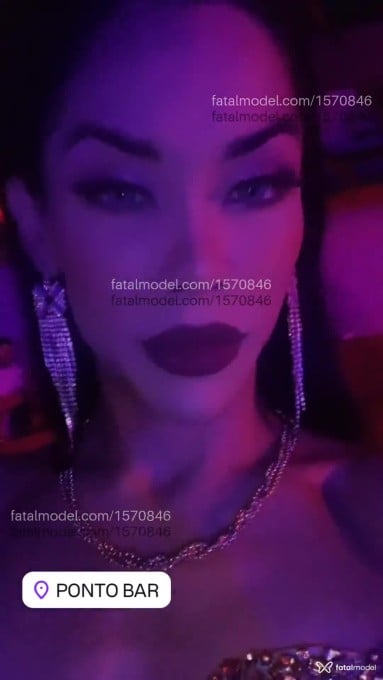 Acompanhante travesti morena (o) de olhos castanhos em Campo Grande Acompanhante travesti morena (o) de olhos castanhos em Campo Grande - Helen Rodrigues