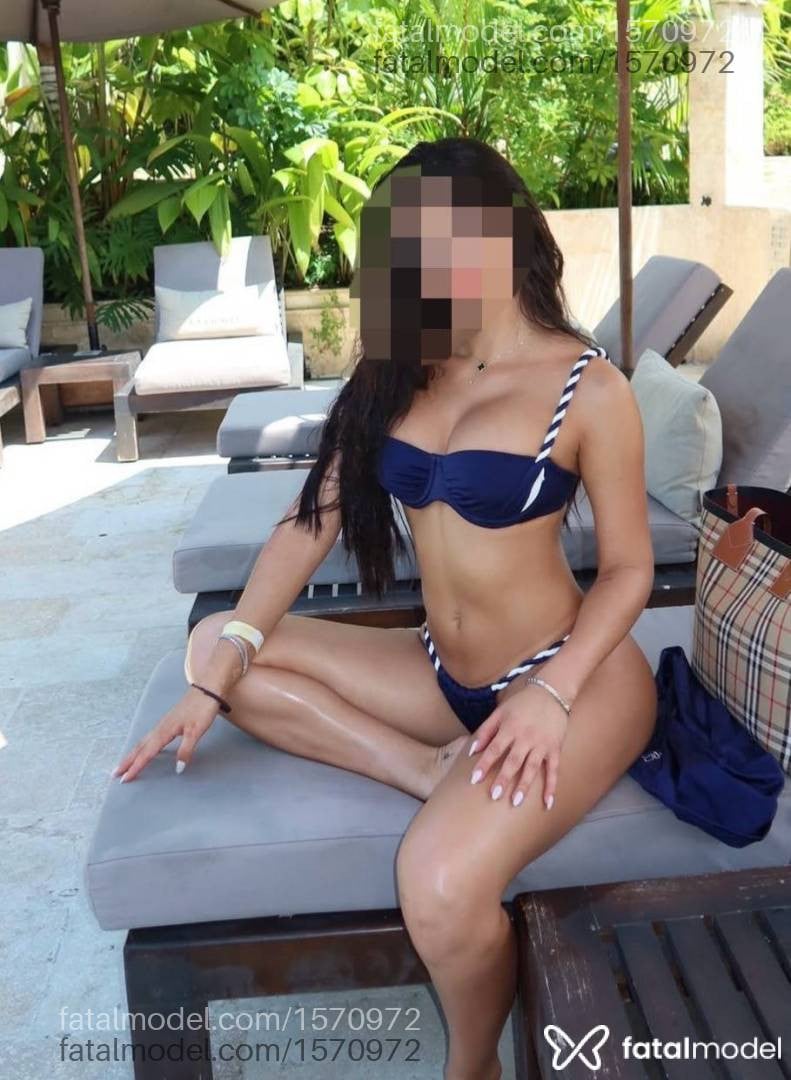 Acompanhante mulher com cabelo castanho de olhos castanhos - Andressa Acompanhante mulher com cabelo castanho de olhos castanhos - Andressa
