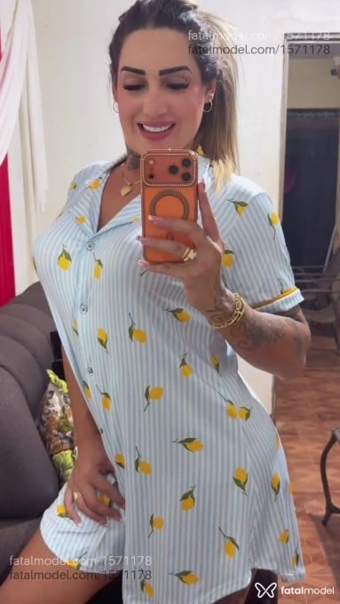 Acompanhante homem trans loira (o) de olhos pretos em Britânia - Thaylla eloiza