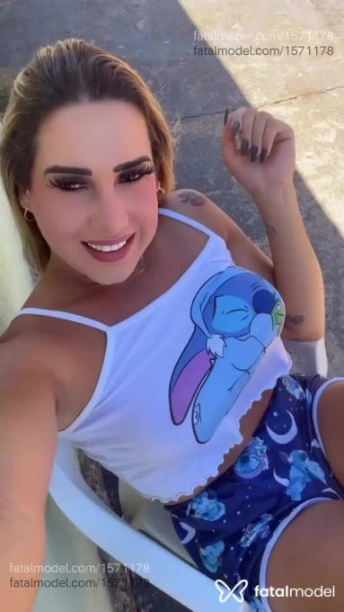 Acompanhante homem trans loira (o) de olhos pretos em Britânia Acompanhante homem trans loira (o) de olhos pretos em Britânia - Thaylla eloiza