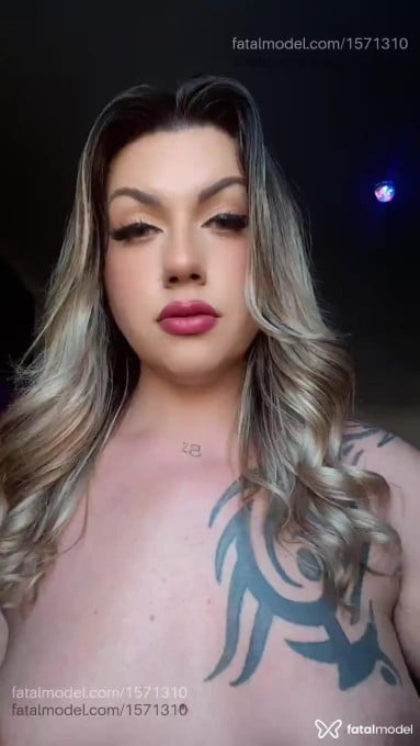 Acompanhante mulher trans loira (o) de olhos castanhos em Campo Grande - Bruna fontini
