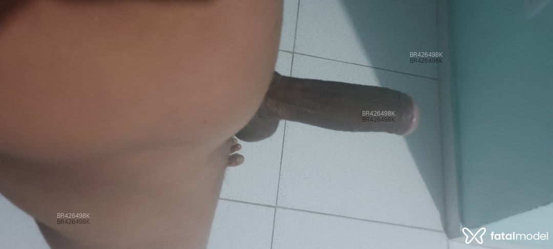 Acompanhante homem com cabelo castanho de olhos castanhos em Rio das Ostras - Jorginho